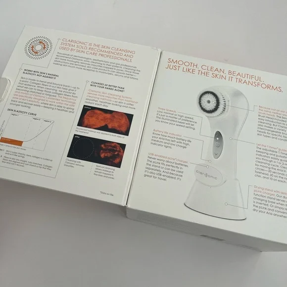 Clarisonic Aria Facial Cleaning Brush - Picture 3 of 4